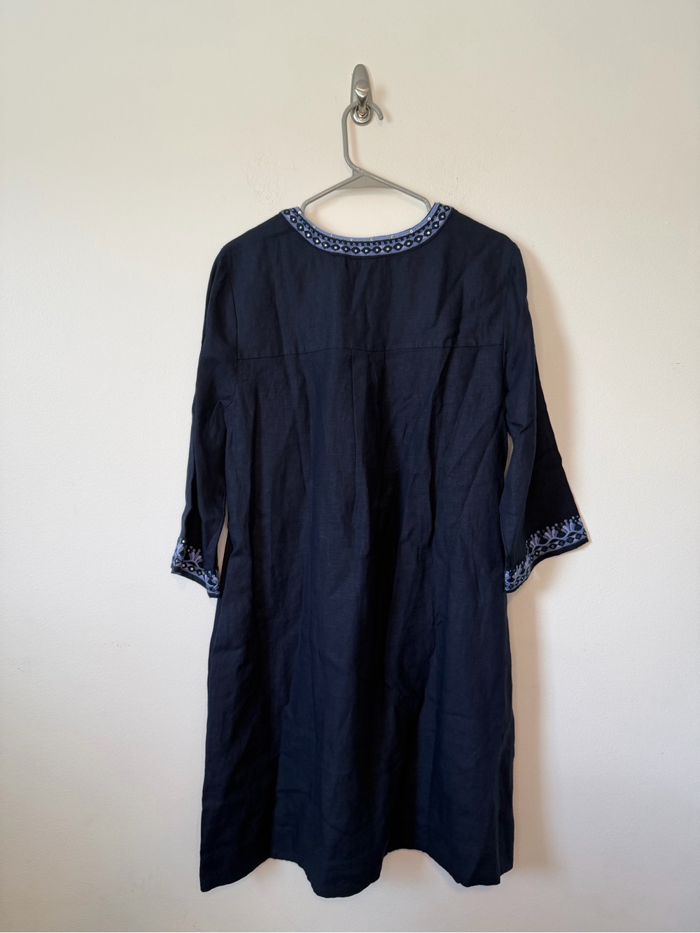 Chico's Embellished Beaded 100% Linen Classic Navy Dress SZ 2/Large - Picture 3 of 5